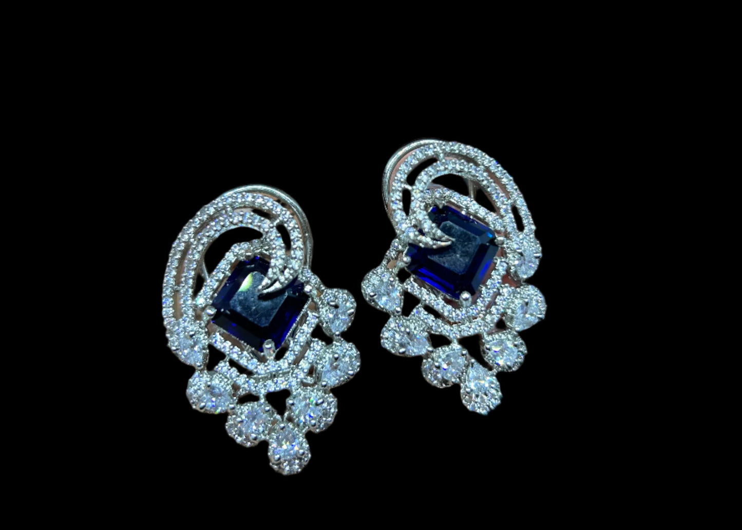 AD Earstuds
