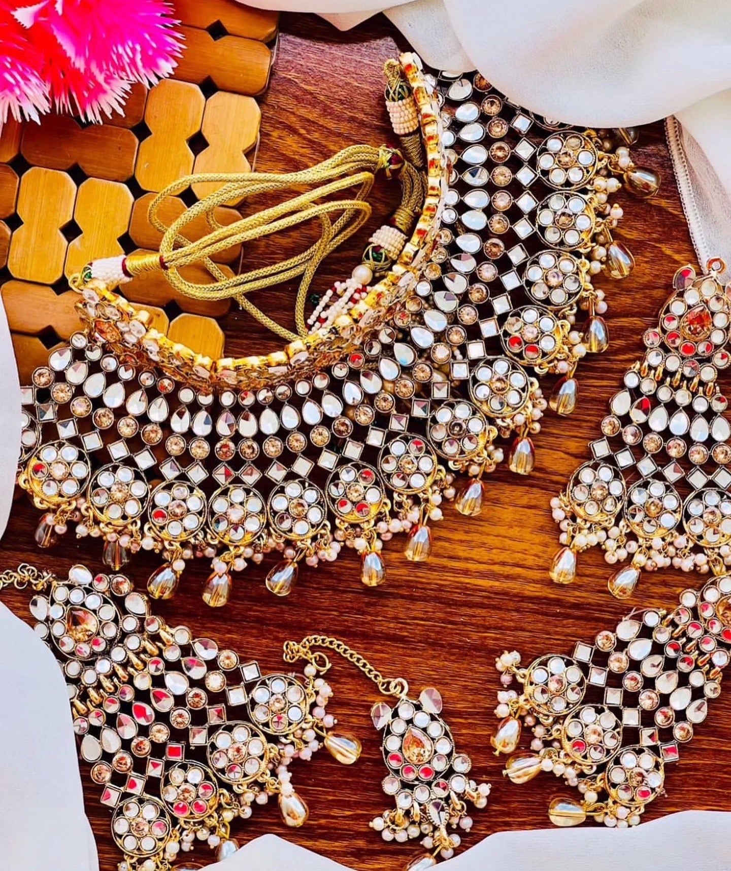 Heavy bridal Choker & collar necklace set