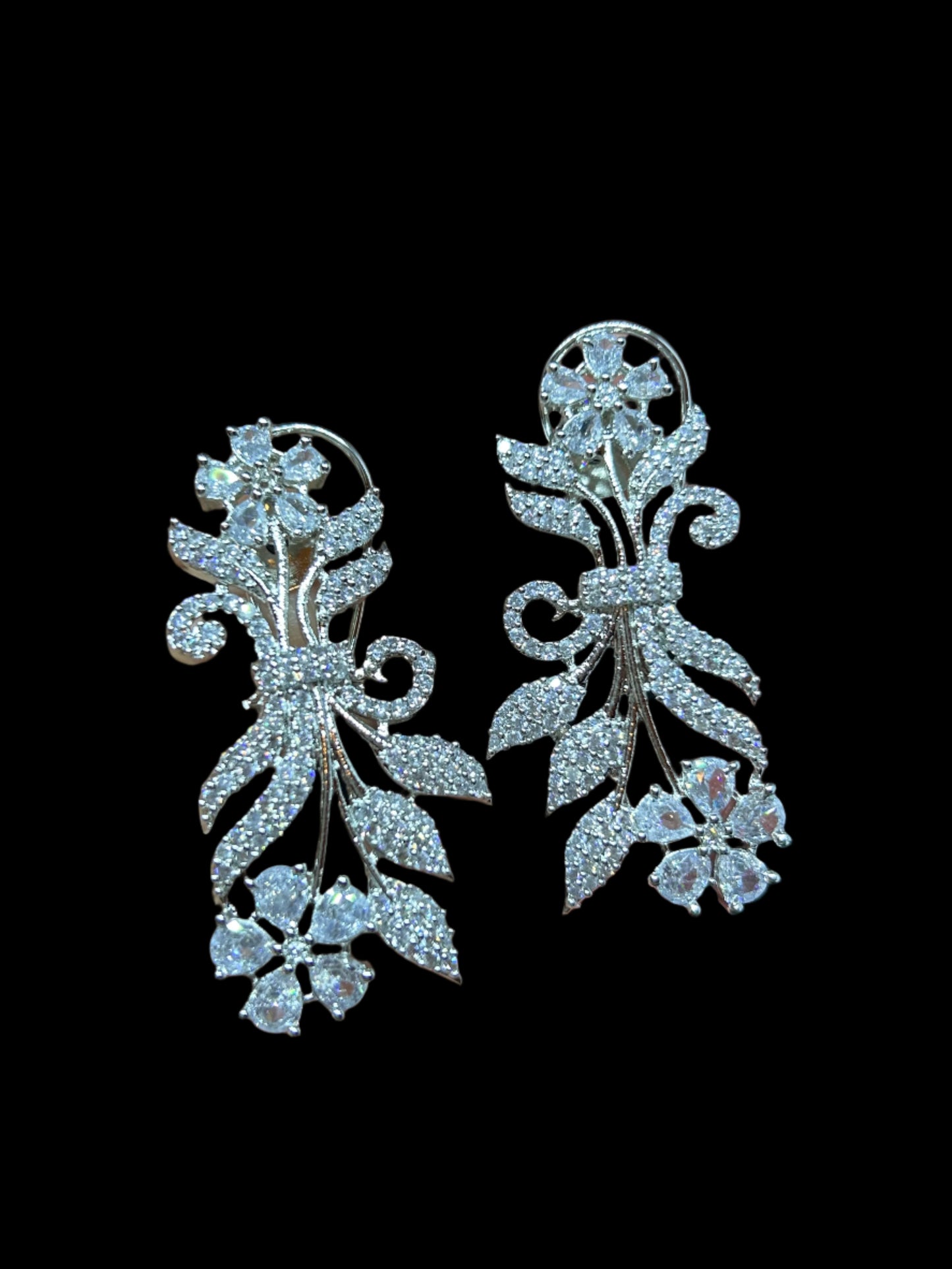 AD ear studs | earrings