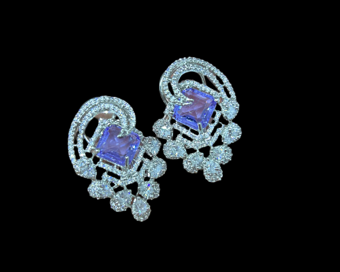 AD Earstuds