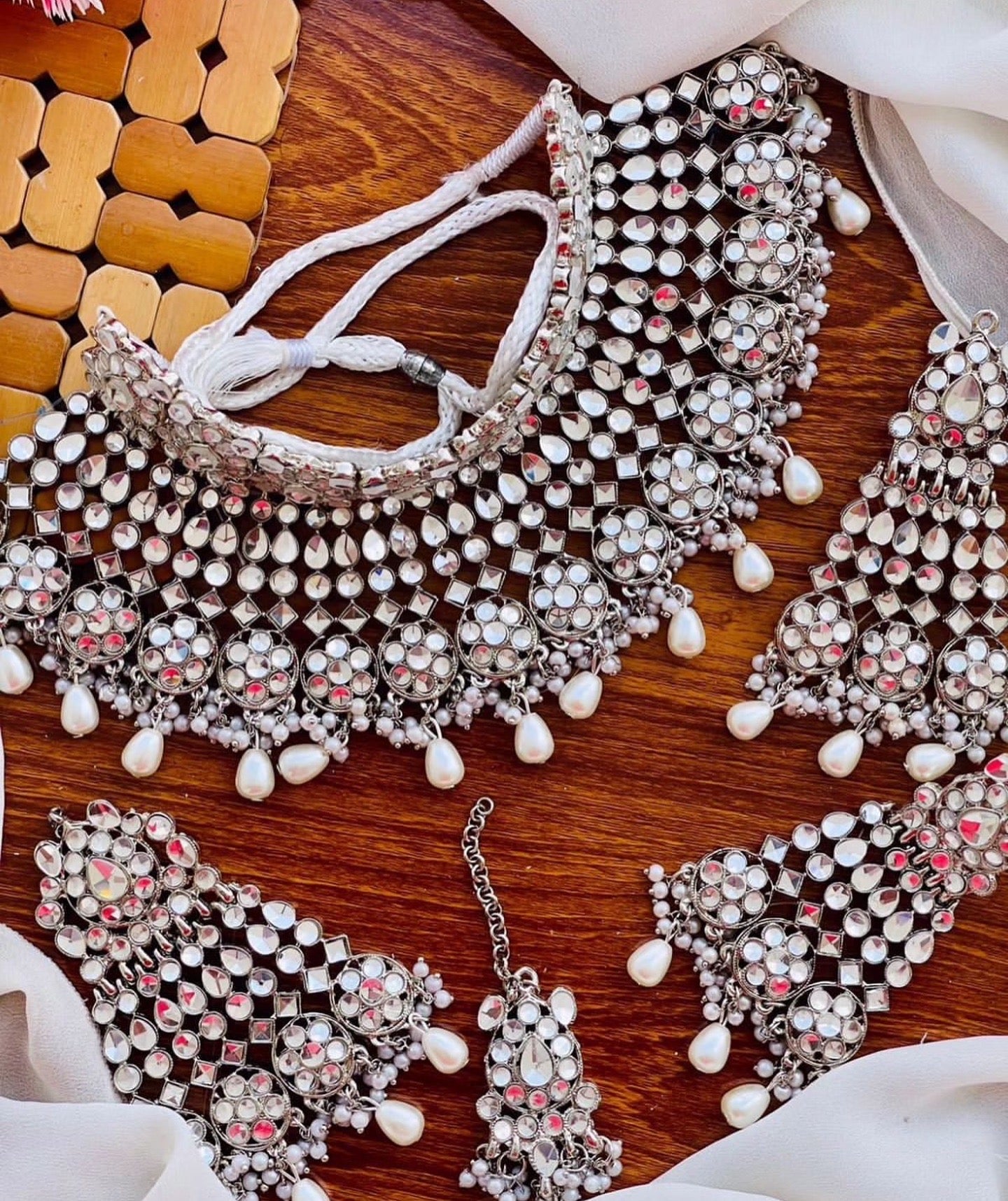 Heavy bridal Choker & collar necklace set
