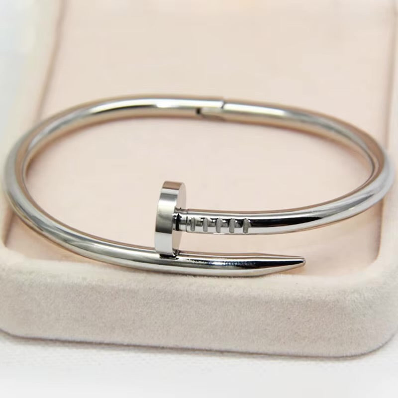 Silver stainless steel bracelet