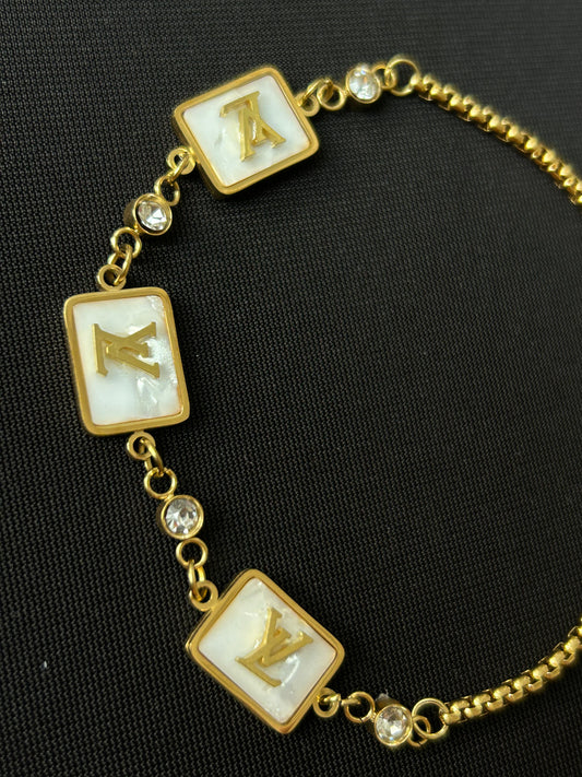 Stainless steel bracelet